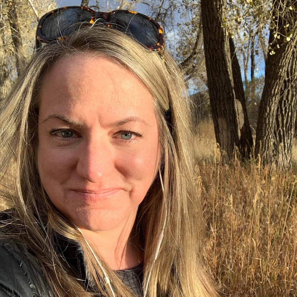 Meet your Posher, Cindy